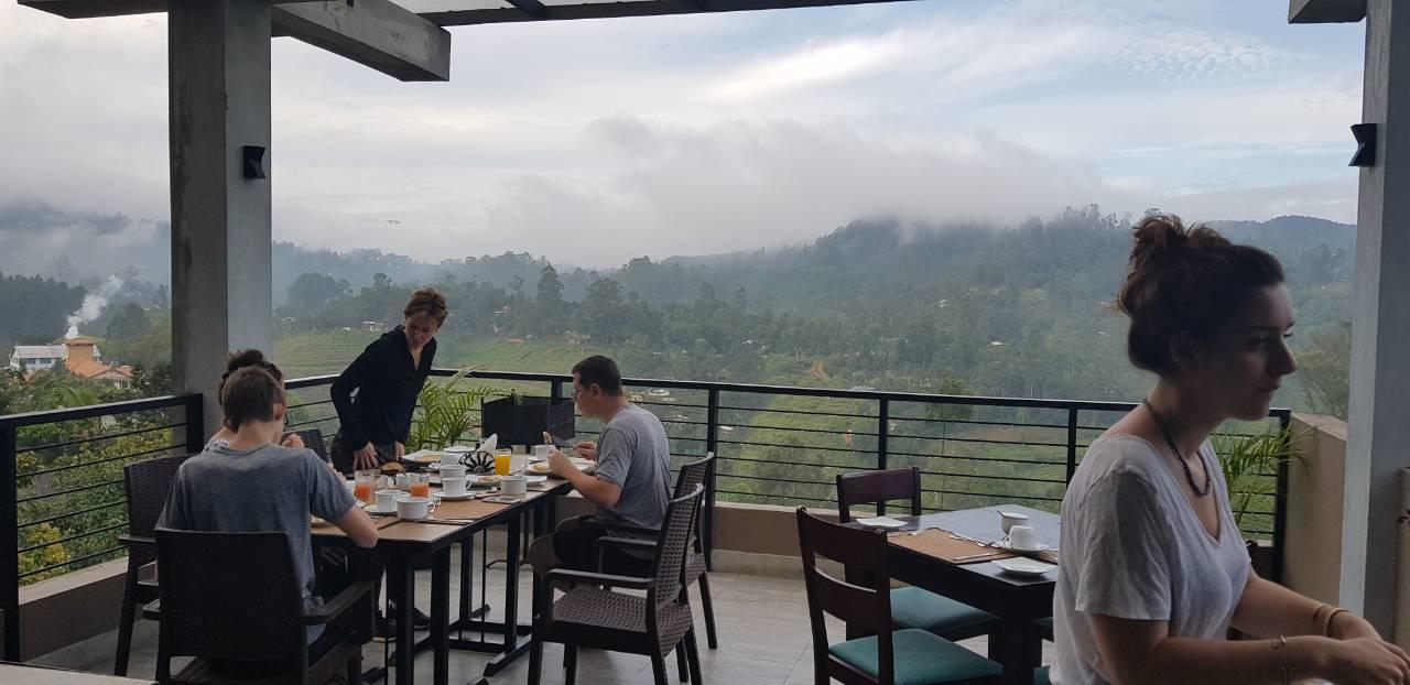 9 Arch Hotel Bandarawela Ngoại thất bức ảnh